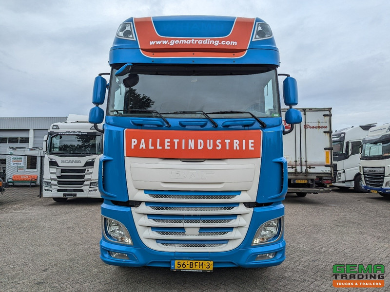 Tractor unit DAF XF 460 FT 4x2 Superspacecab Euro6A - Navi - Side skirts - NL truck: picture 7