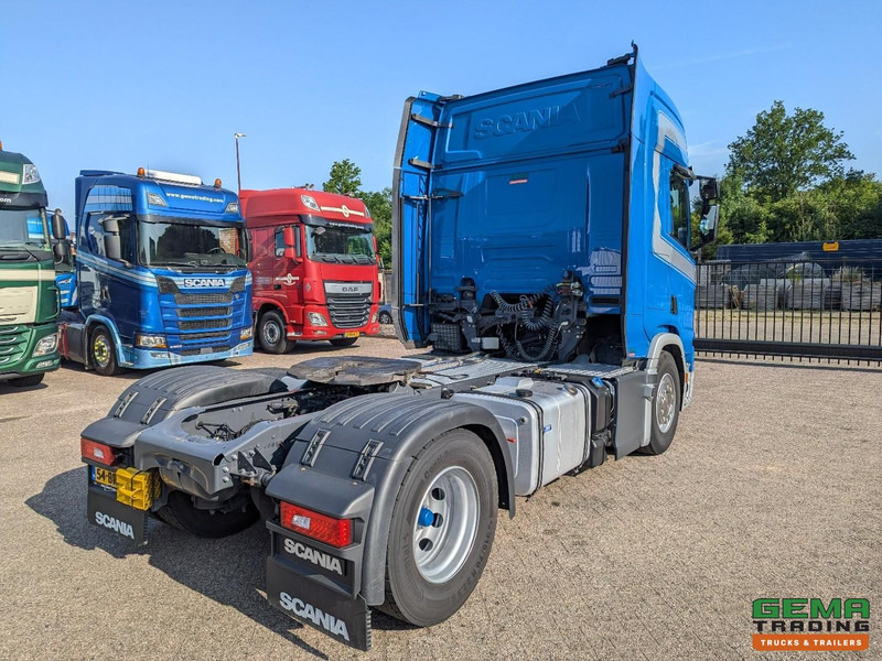 Scania R450 4x2 Highline Euro6D - Retarder - Hydrauliek - Dubbele Tanks - SMARTtachoV2 - 04/2026 APK - Tractor unit: picture 3 Scania R450 4x2 Highline Euro6D - Retarder - Hydrauliek - Dubbele Tanks - SMARTtachoV2 - 04/2026 APK - Tractor unit: picture 3