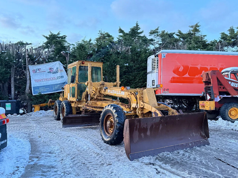 Fiat Allis FG85 ARTICULATED GRADER Ripper + Front blade - Grader: picture 1 Fiat Allis FG85 ARTICULATED GRADER Ripper + Front blade - Grader: picture 1