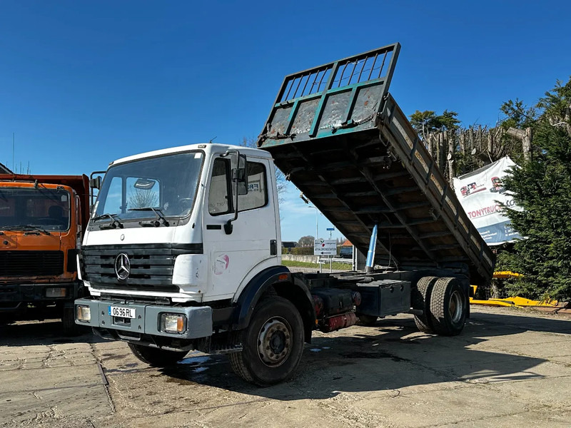 Mercedes-Benz SK 1733 V6 4X2 Tipper Spring/Spring EPS Manual Gearbox - Tipper: picture 2 Mercedes-Benz SK 1733 V6 4X2 Tipper Spring/Spring EPS Manual Gearbox - Tipper: picture 2