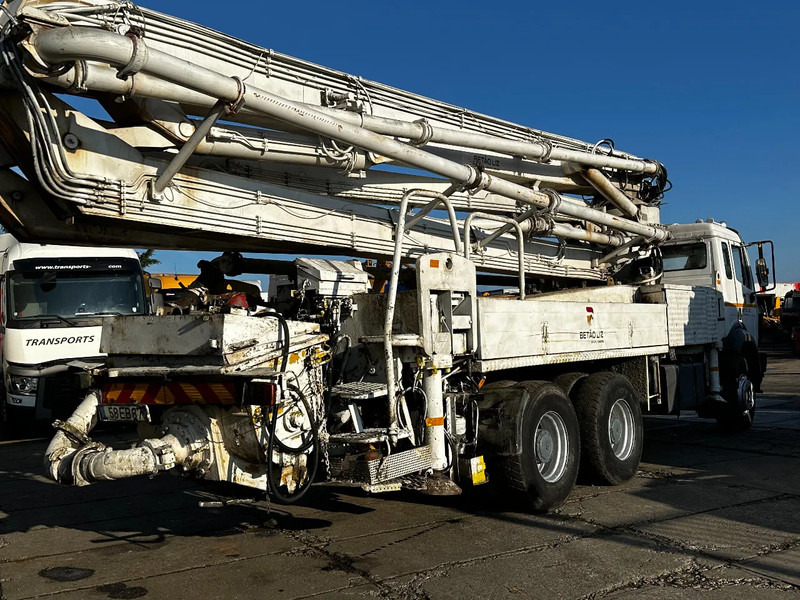 Mercedes-Benz SK 2631 6X4 LSB 36M BETONPOMP 370 BAR - Concrete pump truck: picture 4 Mercedes-Benz SK 2631 6X4 LSB 36M BETONPOMP 370 BAR - Concrete pump truck: picture 4