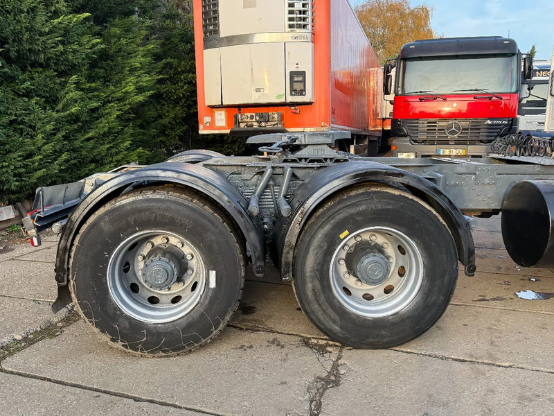 Volvo F 12 Turbo B 380 6X4 Tractor-Unit Spring/Spring Manual Gearbox - Tractor unit: picture 5 Volvo F 12 Turbo B 380 6X4 Tractor-Unit Spring/Spring Manual Gearbox - Tractor unit: picture 5