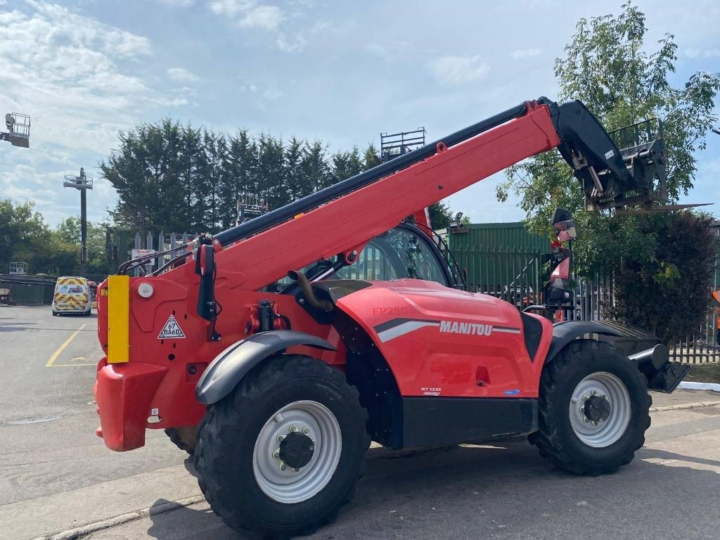 Manitou MT 1335 - Telescopic handler: picture 2 Manitou MT 1335 - Telescopic handler: picture 2