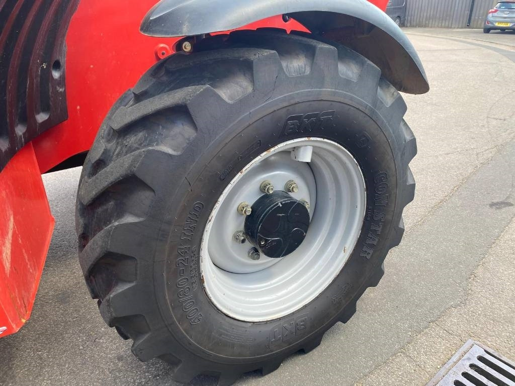 Telescopic handler Manitou MT 1440: picture 20