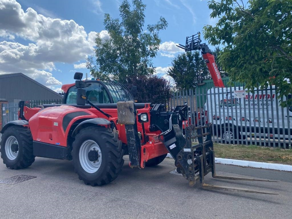 Telescopic handler Manitou MT 1440: picture 7