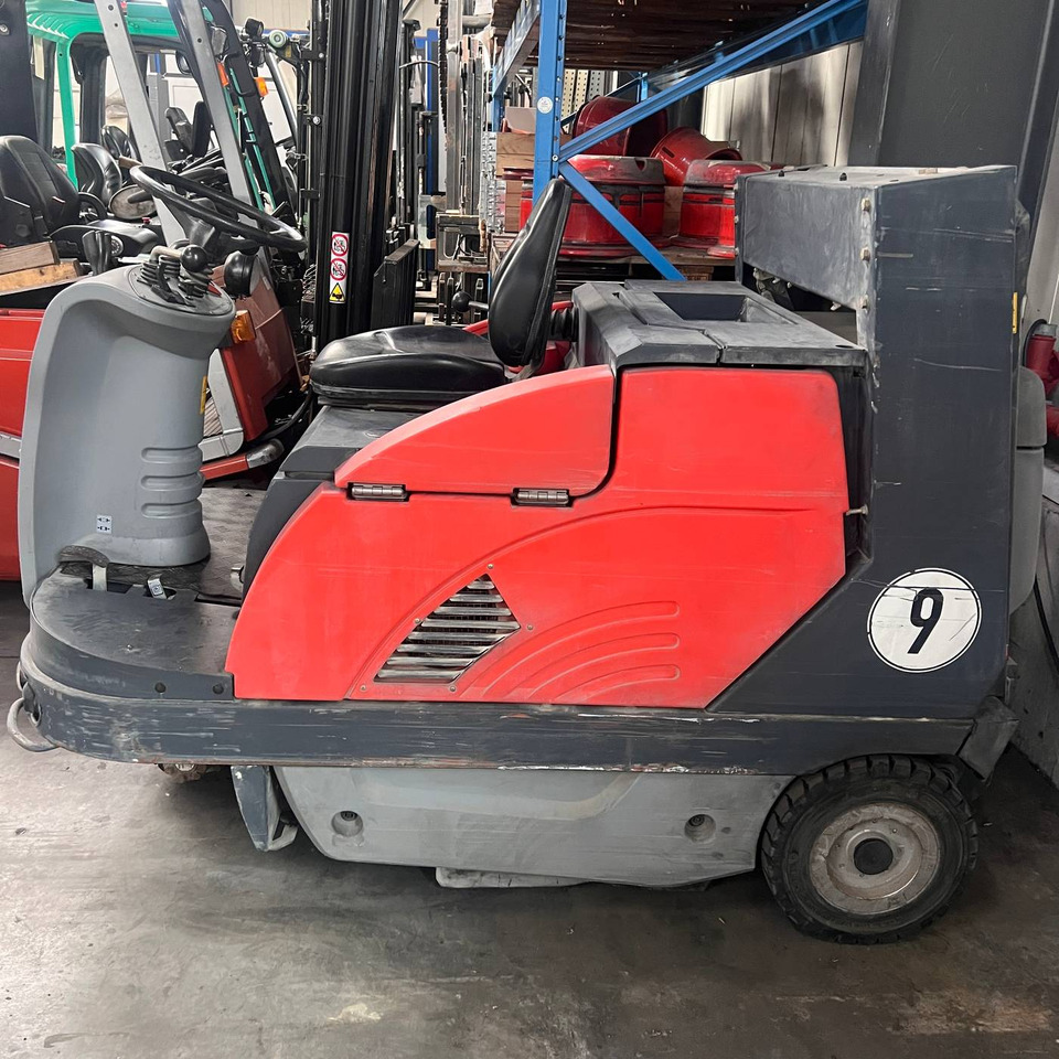 Hako Jonas 1200D - Industrial sweeper: picture 2 Hako Jonas 1200D - Industrial sweeper: picture 2