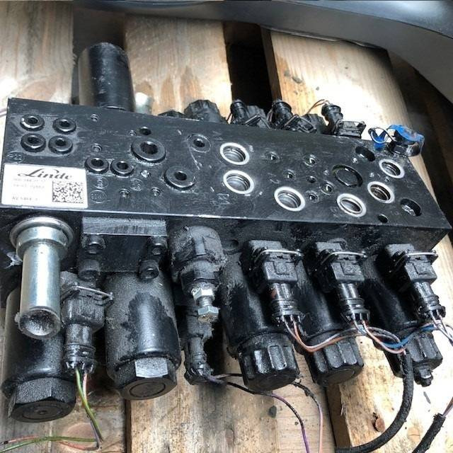 Hydraulic block for Linde - Hydraulic valve for Material handling equipment: picture 2 Hydraulic block for Linde - Hydraulic valve for Material handling equipment: picture 2