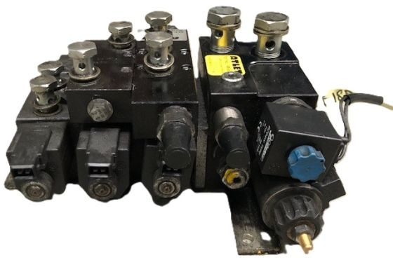 Hydraulic control valve for Unicarriers - Hydraulic valve for Material handling equipment: picture 3 Hydraulic control valve for Unicarriers - Hydraulic valve for Material handling equipment: picture 3