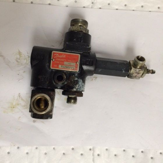 Hydraulic valve from Danfoss - Hydraulic valve for Material handling equipment: picture 2 Hydraulic valve from Danfoss - Hydraulic valve for Material handling equipment: picture 2