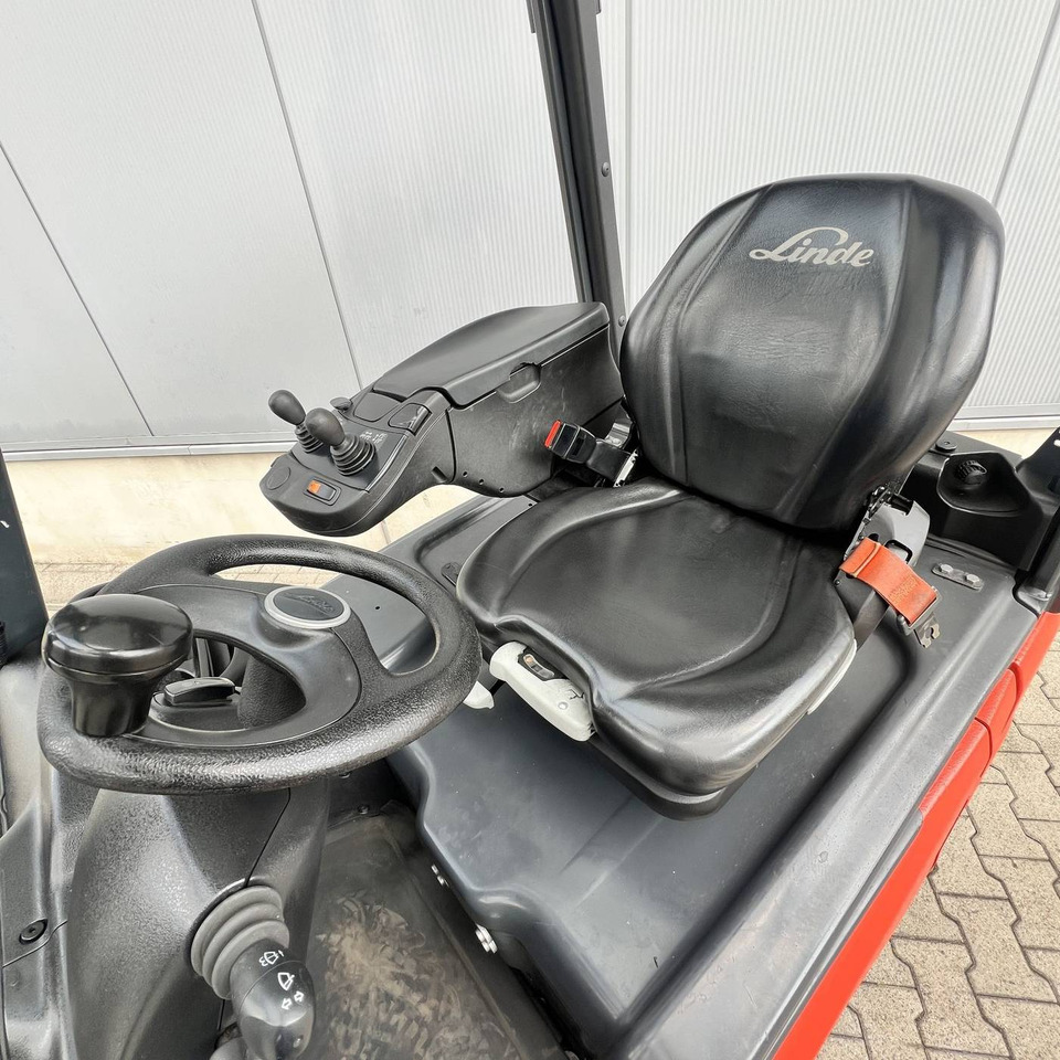 Linde E18PH (386-02) EVO - Electric forklift: picture 4 Linde E18PH (386-02) EVO - Electric forklift: picture 4