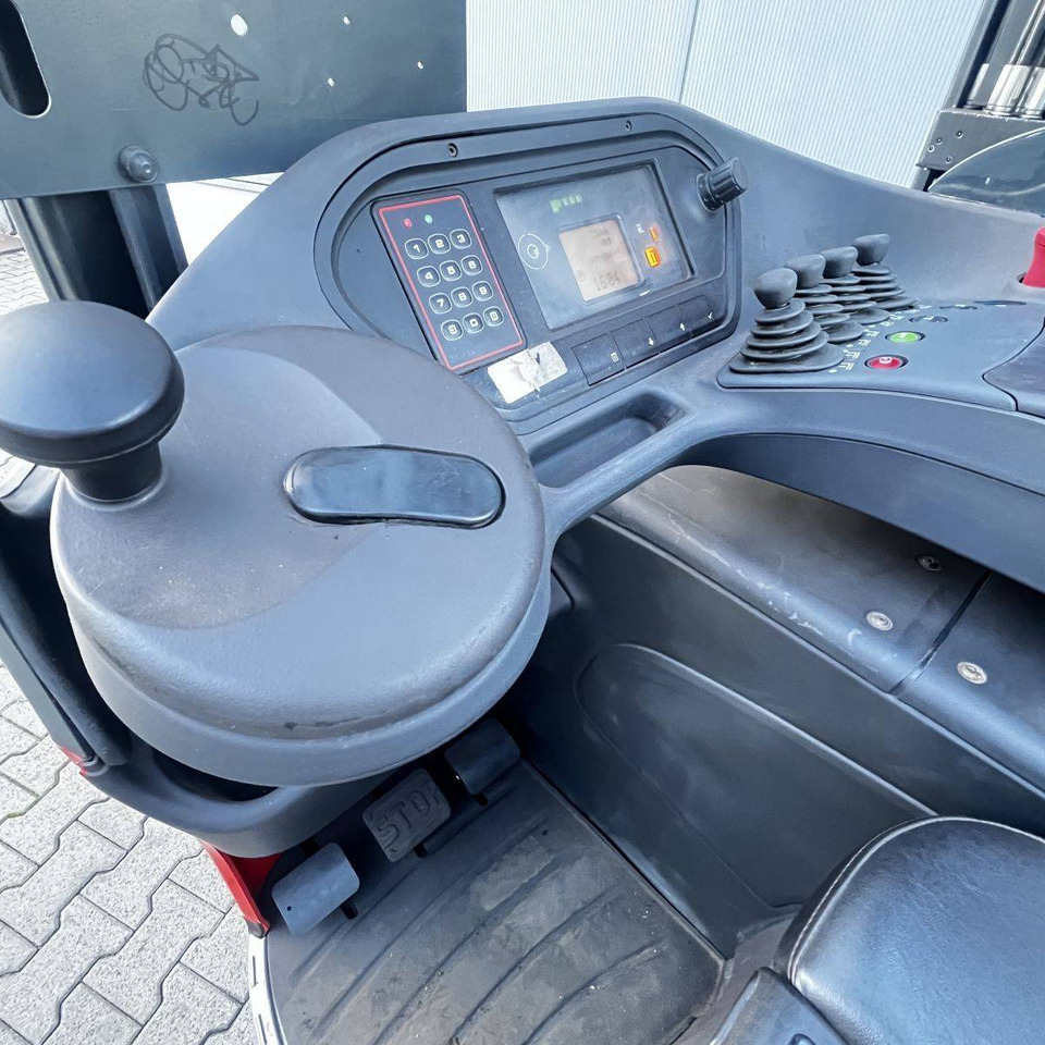 Linde R14 (1120) - Reach truck: picture 5 Linde R14 (1120) - Reach truck: picture 5