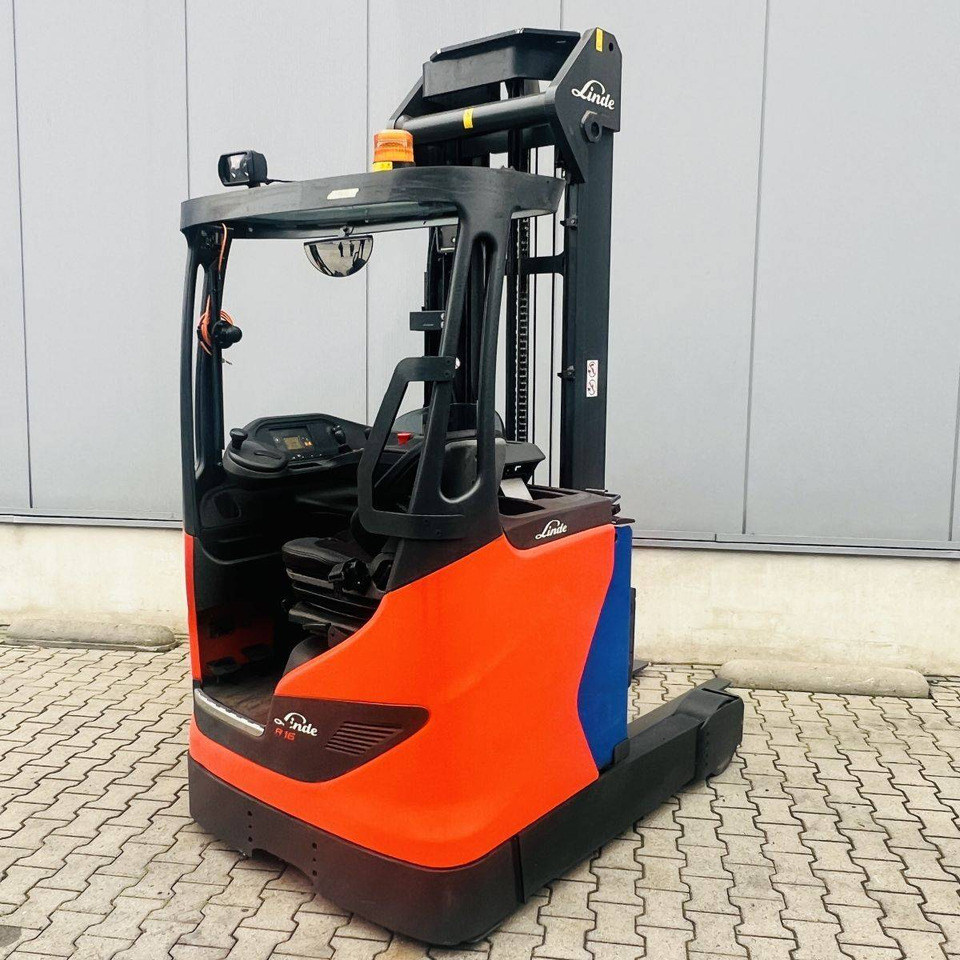 Linde R16 (1120) - Reach truck: picture 1 Linde R16 (1120) - Reach truck: picture 1
