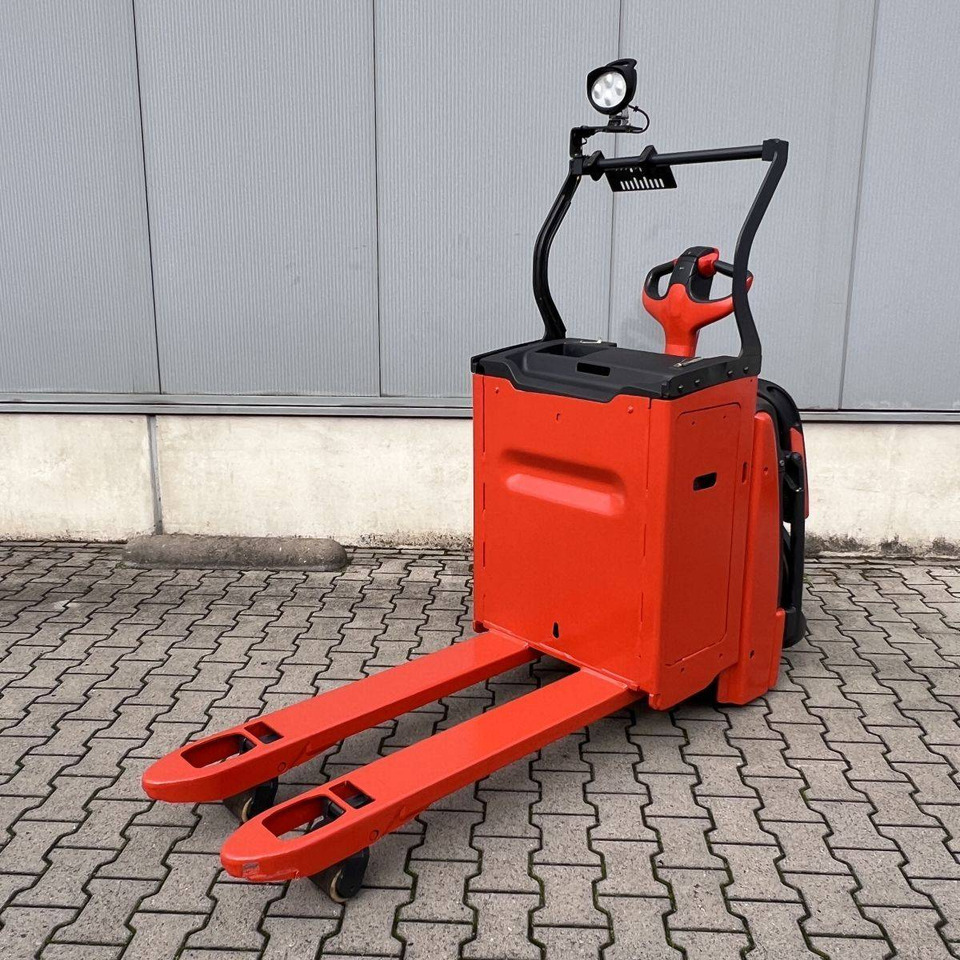 Linde T20AP (1153) - Pallet truck: picture 5 Linde T20AP (1153) - Pallet truck: picture 5