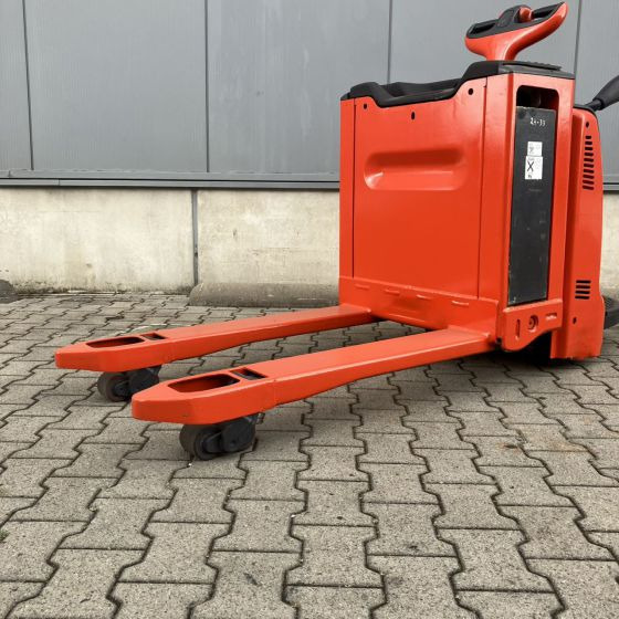Pallet truck Linde T25AP (131): picture 11