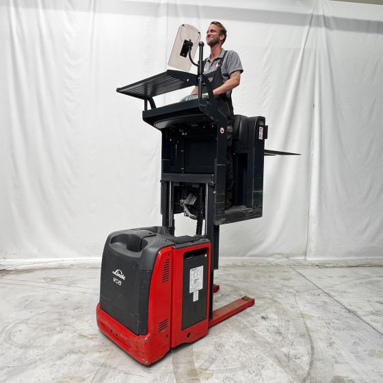 Linde V08-02 (1110) - Order picker: picture 5 Linde V08-02 (1110) - Order picker: picture 5