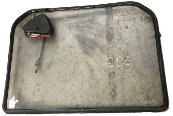 Rear window - Window and parts for Material handling equipment: picture 3 Rear window - Window and parts for Material handling equipment: picture 3