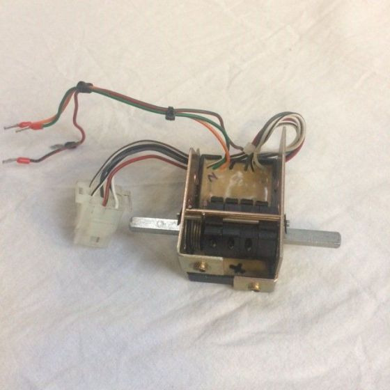 Sensor, Driving direction switch for Caterpillar - Electrical system for Material handling equipment: picture 4 Sensor, Driving direction switch for Caterpillar - Electrical system for Material handling equipment: picture 4