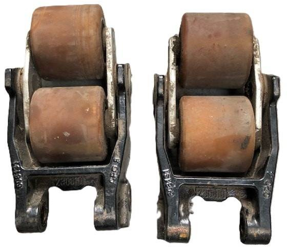 Wheel fork for Caterpillar NPV20N2 - Steering for Material handling equipment: picture 1 Wheel fork for Caterpillar NPV20N2 - Steering for Material handling equipment: picture 1