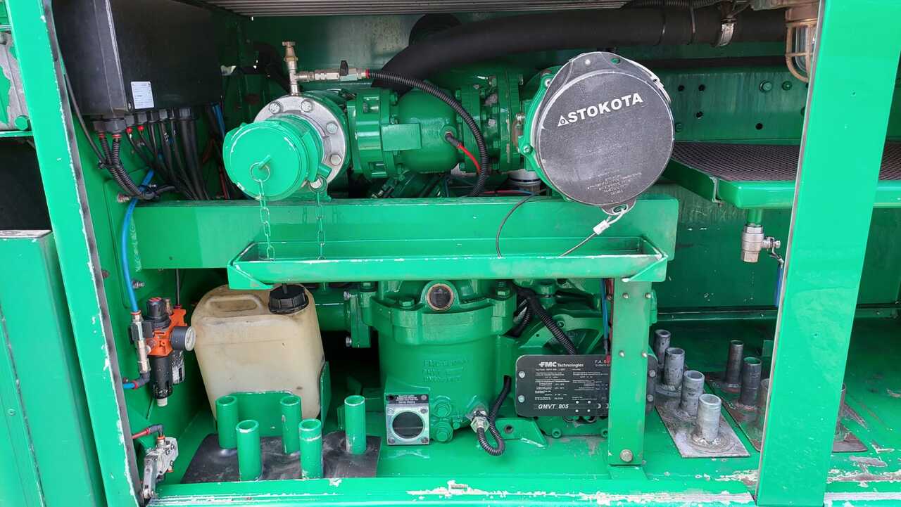 MERCEDES AXOR - Tank truck: picture 3 MERCEDES AXOR - Tank truck: picture 3