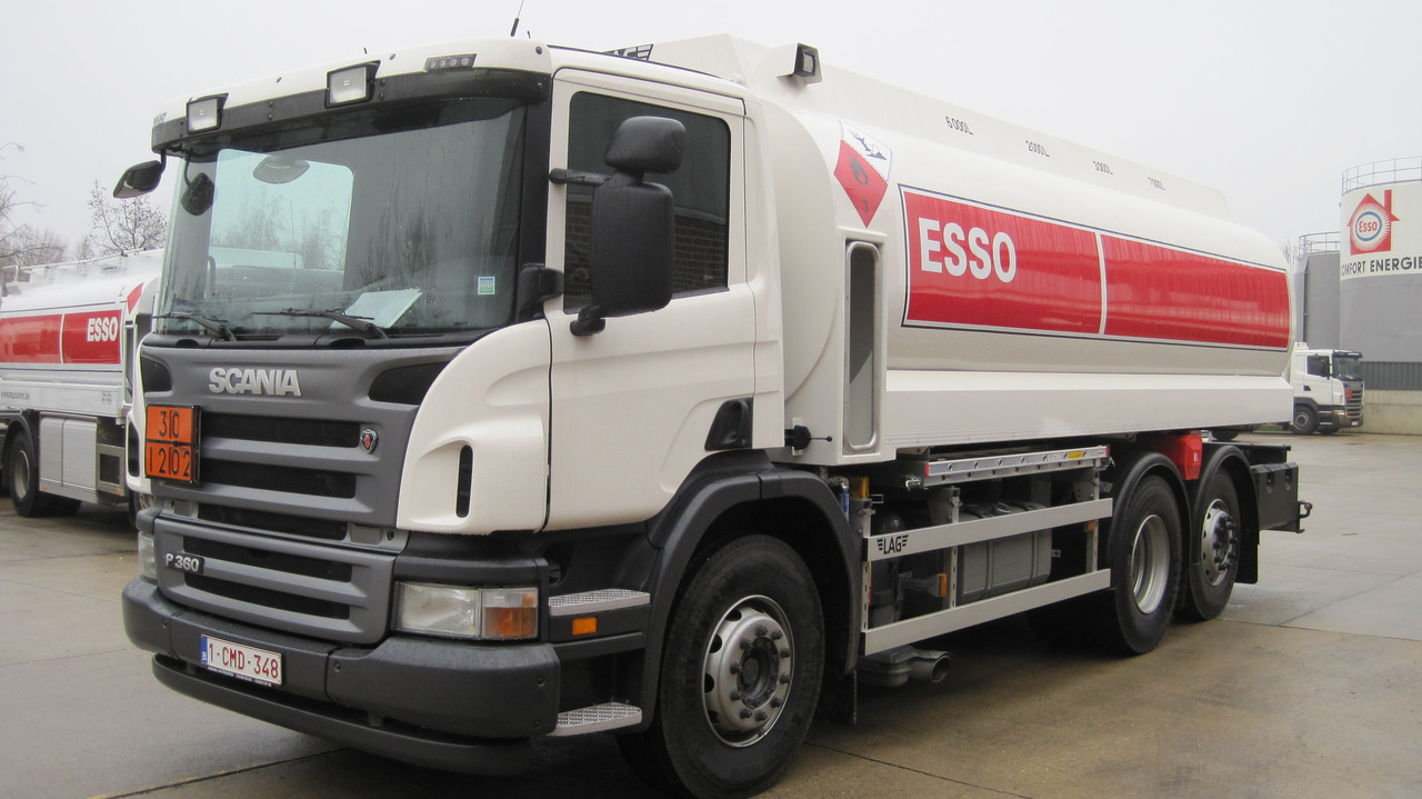 SCANIA P320/P360 (lot of 3) - Tank truck: picture 1 SCANIA P320/P360 (lot of 3) - Tank truck: picture 1