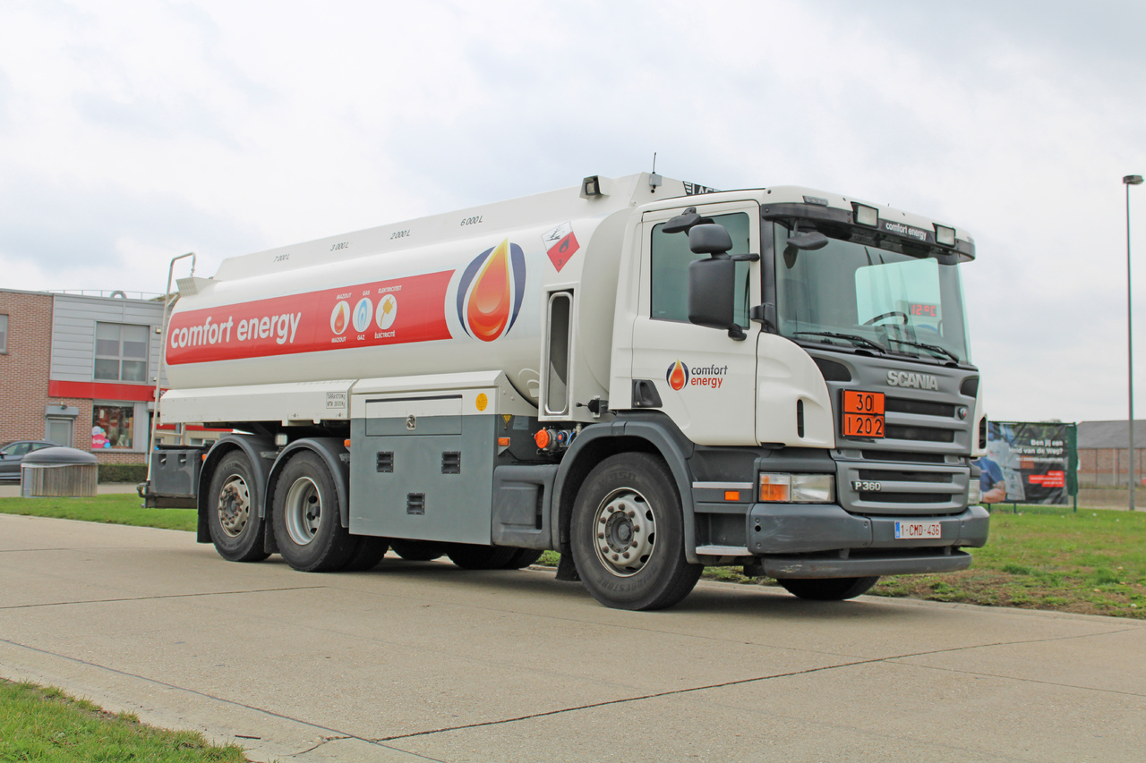 Tank truck Scania P360: picture 6