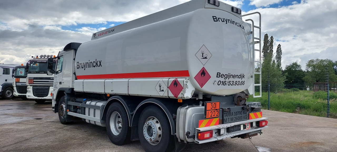 Tank truck VOLVO FM: picture 9 Tank truck VOLVO FM: picture 9