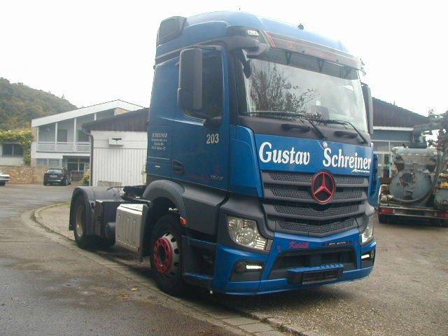 Mercedes-Benz 1843 - Tractor unit: picture 1 Mercedes-Benz 1843 - Tractor unit: picture 1