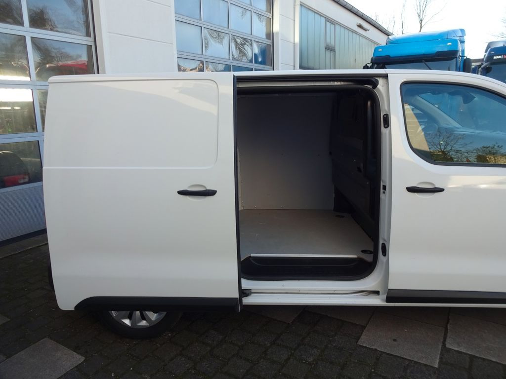 Opel 50 x Vivaro Kasten L1H1, Klima, PDC, - Small van: picture 5 Opel 50 x Vivaro Kasten L1H1, Klima, PDC, - Small van: picture 5