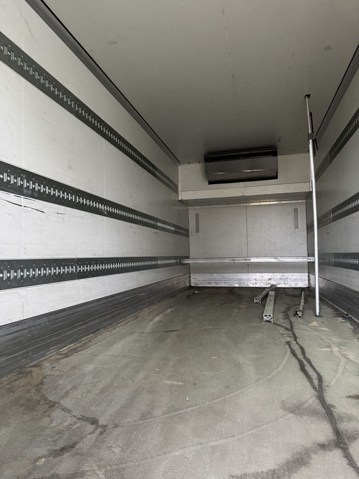 Krone BDF-System 7.45 m, Wartung neu, LACK NEU in weiß - Refrigerator swap body: picture 4 Krone BDF-System 7.45 m, Wartung neu, LACK NEU in weiß - Refrigerator swap body: picture 4