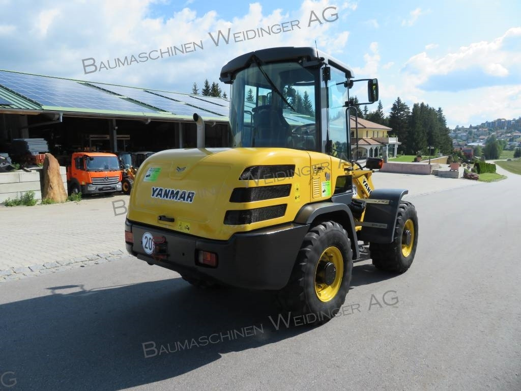 Yanmar V 80 - Wheel loader: picture 3 Yanmar V 80 - Wheel loader: picture 3