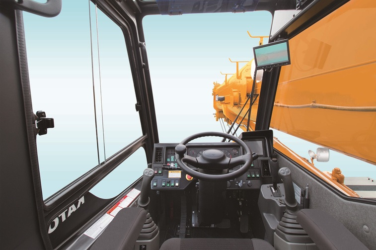 Rough terrain crane KATO SR-500L - 51 Ton Rough Terrain Crane: picture 8