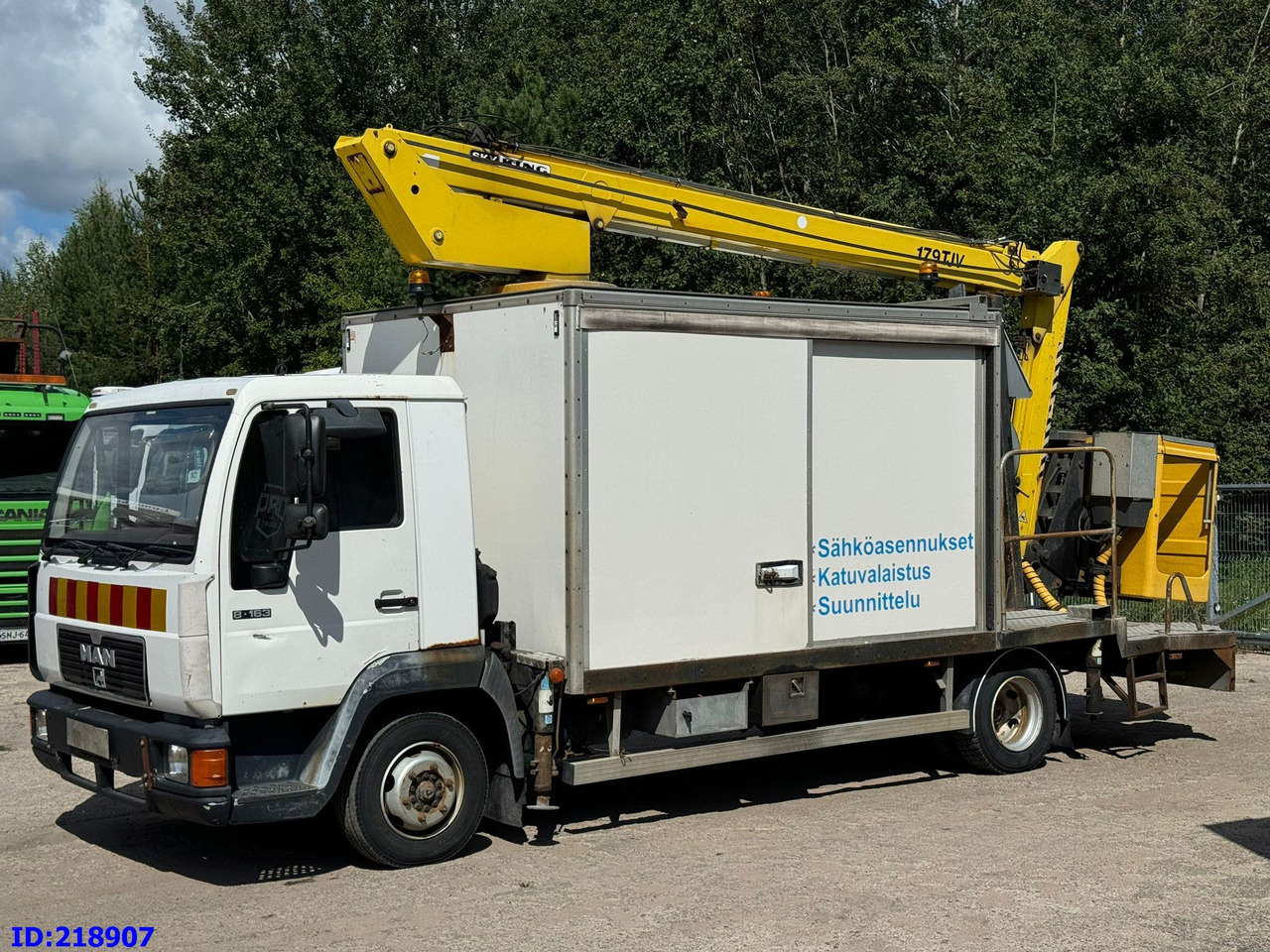MAN LE 220C + Sky King 179TV - Truck mounted aerial platform: picture 1 MAN LE 220C + Sky King 179TV - Truck mounted aerial platform: picture 1