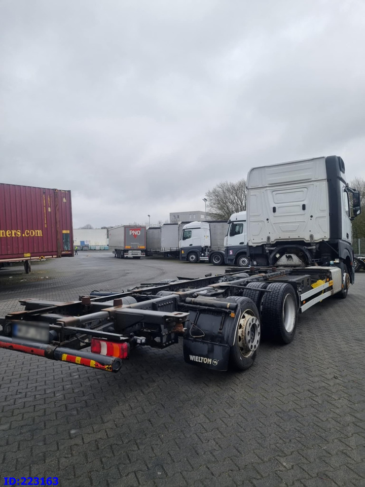 MERCEDES-BENZ Actros 2542 BDF  6x2 Euro6 - Cab chassis truck: picture 5 MERCEDES-BENZ Actros 2542 BDF  6x2 Euro6 - Cab chassis truck: picture 5