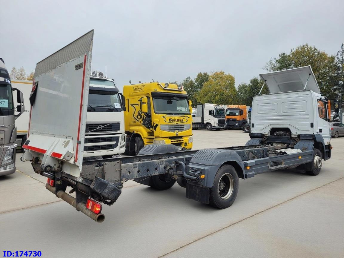 MERCEDES-BENZ Atego 1218 - Euro6 - Manual - Full Steel - Cab chassis truck: picture 5 MERCEDES-BENZ Atego 1218 - Euro6 - Manual - Full Steel - Cab chassis truck: picture 5