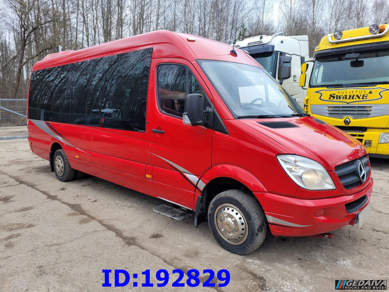 MERCEDES-BENZ Sprinter 515 VIP 17place - Coach: picture 4 MERCEDES-BENZ Sprinter 515 VIP 17place - Coach: picture 4
