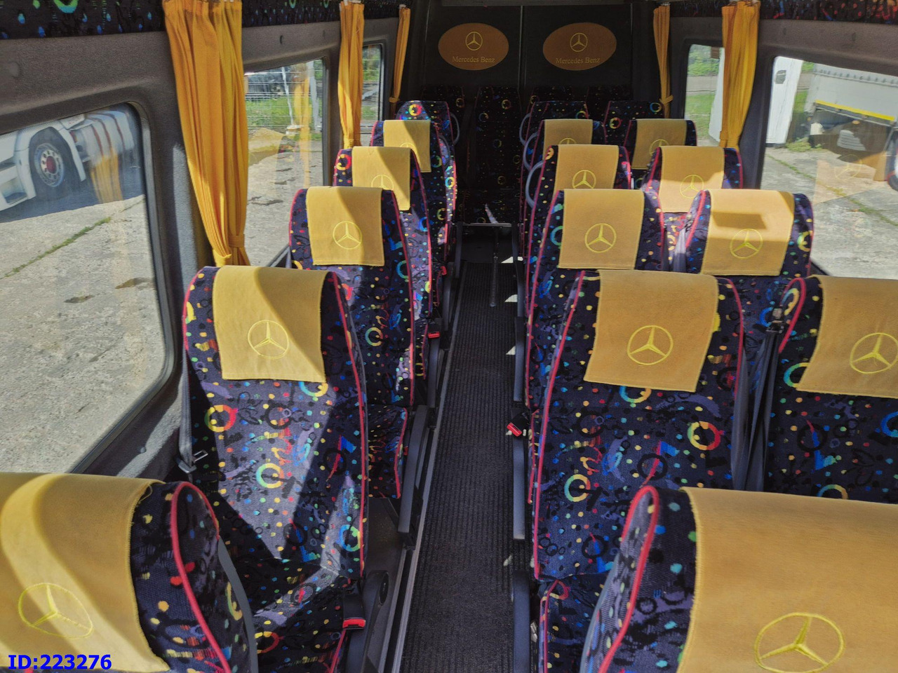 Coach MERCEDES-BENZ Sprinter 516 - VIP - 23 Places: picture 15