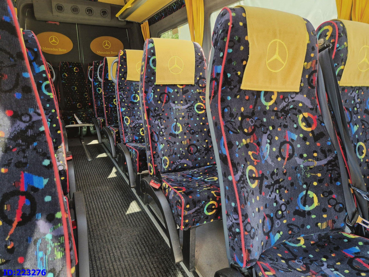 Coach MERCEDES-BENZ Sprinter 516 - VIP - 23 Places: picture 13