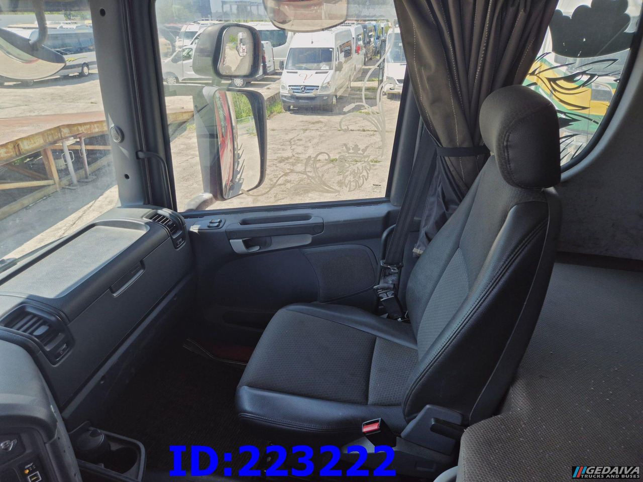 Log truck SCANIA R620 - 8x4 - Steering axle: picture 16