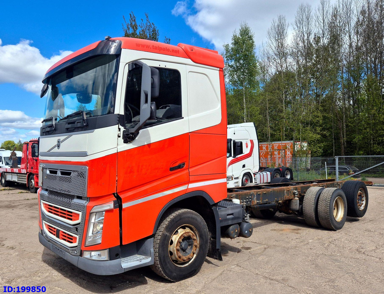 Cab chassis truck VOLVO FH13 540HP 6x2 Euro6: picture 1