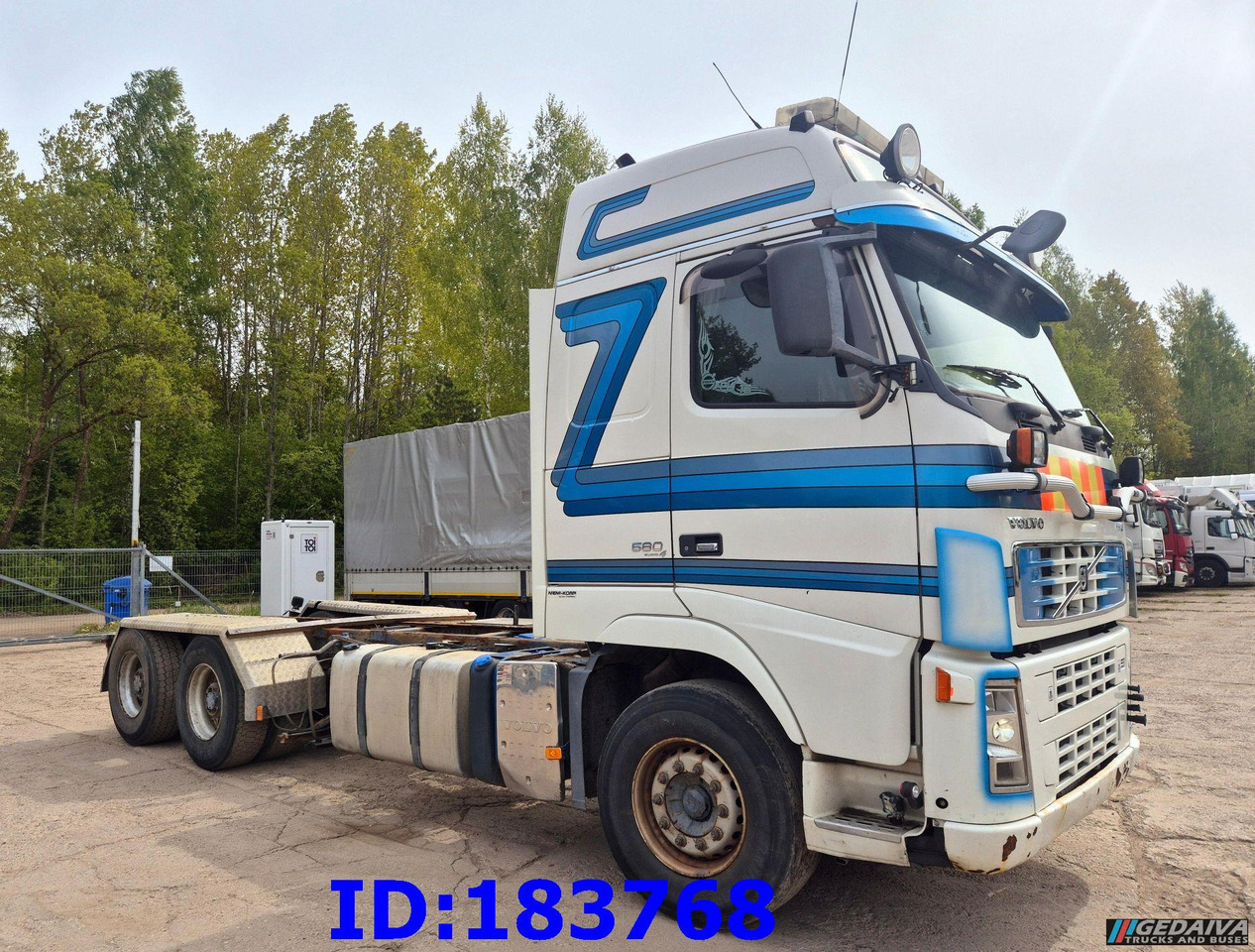 VOLVO FH16 580HP 6x4 BigAxles - Cab chassis truck: picture 4 VOLVO FH16 580HP 6x4 BigAxles - Cab chassis truck: picture 4