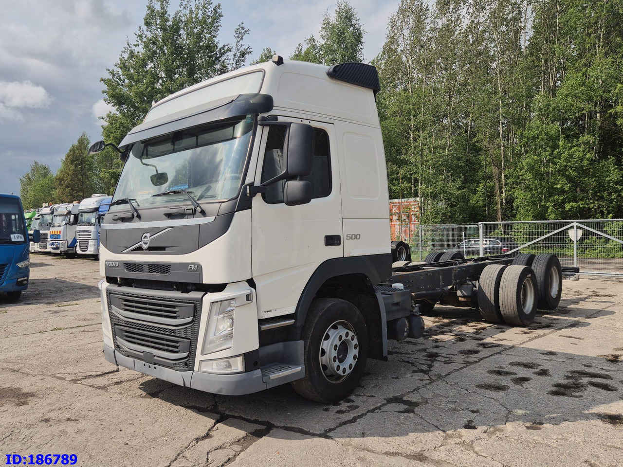 VOLVO FM13 500HP 6x2 - Cab chassis truck: picture 1 VOLVO FM13 500HP 6x2 - Cab chassis truck: picture 1