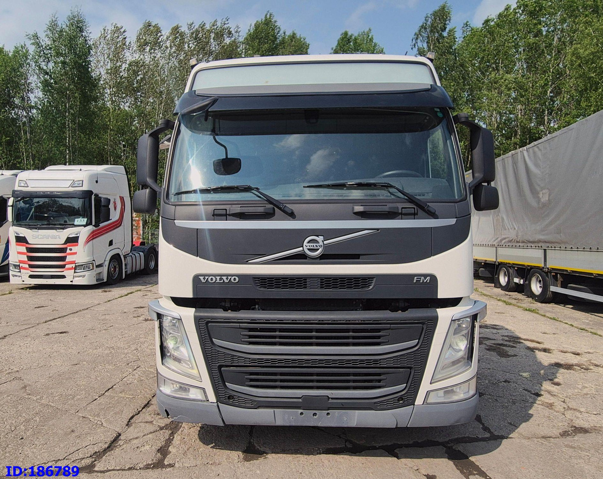 VOLVO FM13 500HP 6x2 - Cab chassis truck: picture 2 VOLVO FM13 500HP 6x2 - Cab chassis truck: picture 2