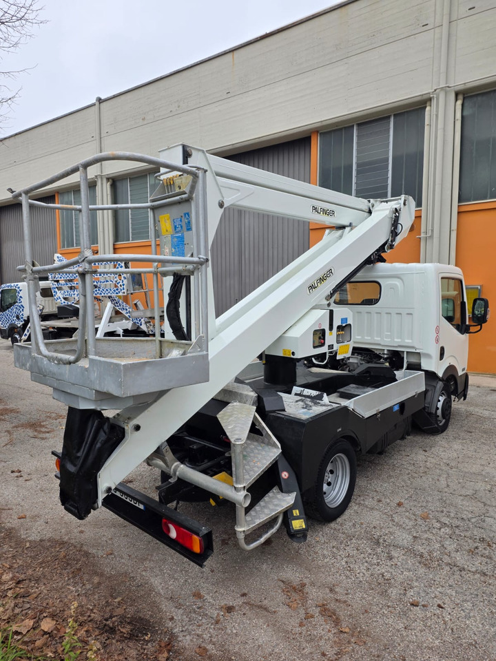 Truck mounted aerial platform PALFINGER P 200 A: picture 8