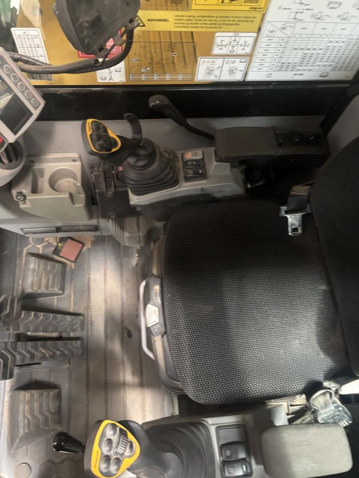Caterpillar 308E2CR - Mini excavator: picture 3 Caterpillar 308E2CR - Mini excavator: picture 3