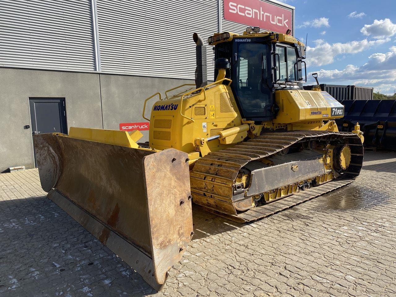 Komatsu D71PXI-24EO - Bulldozer: picture 1 Komatsu D71PXI-24EO - Bulldozer: picture 1