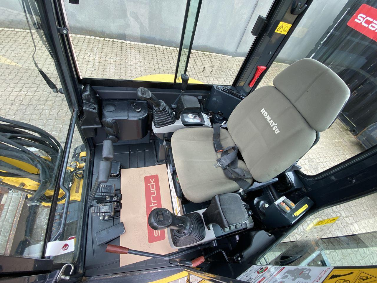 Komatsu PC26MR-3 - Mini excavator: picture 3 Komatsu PC26MR-3 - Mini excavator: picture 3