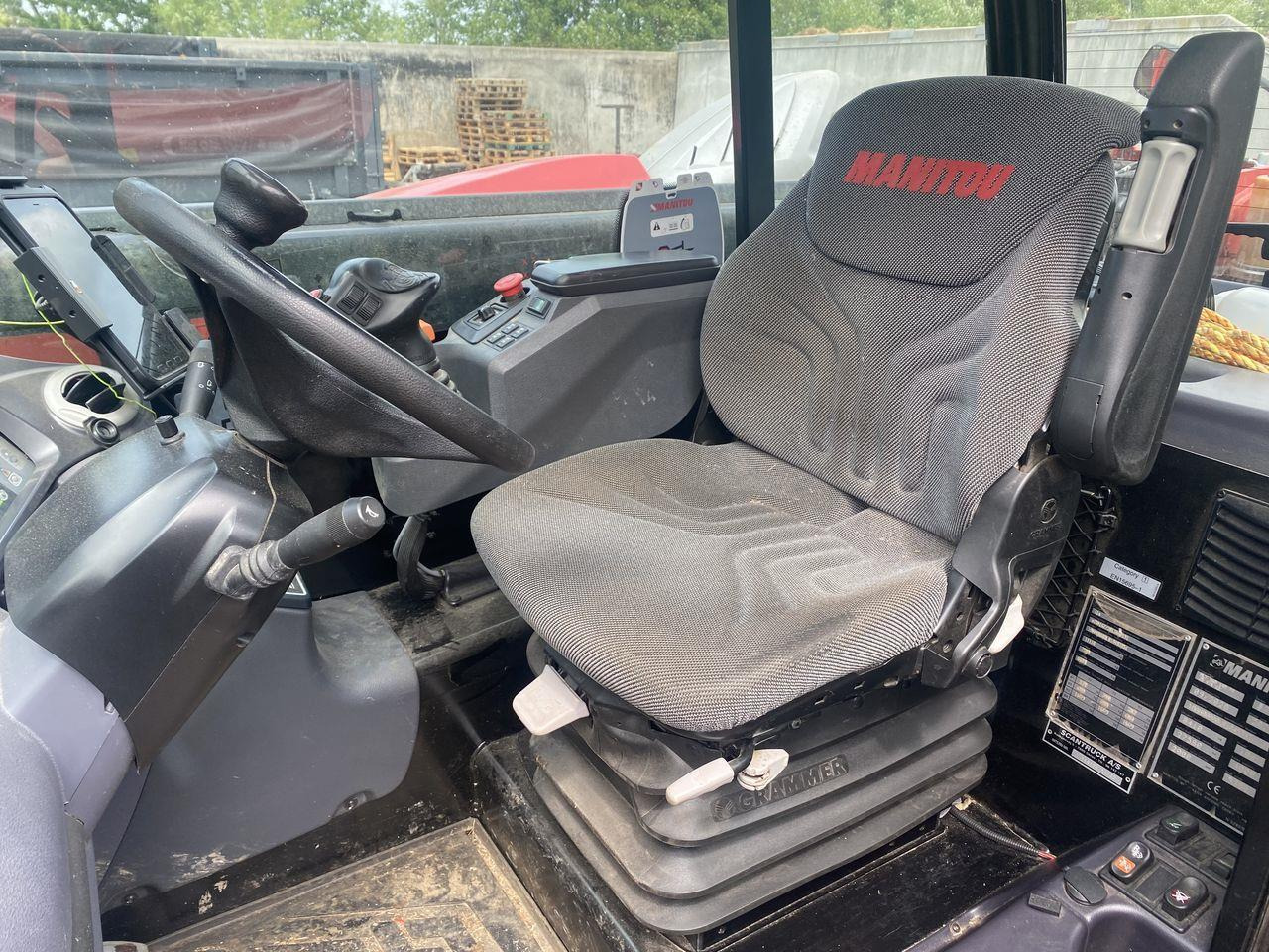 Manitou MLT840-145PS+ Elite - Telescopic handler: picture 3 Manitou MLT840-145PS+ Elite - Telescopic handler: picture 3