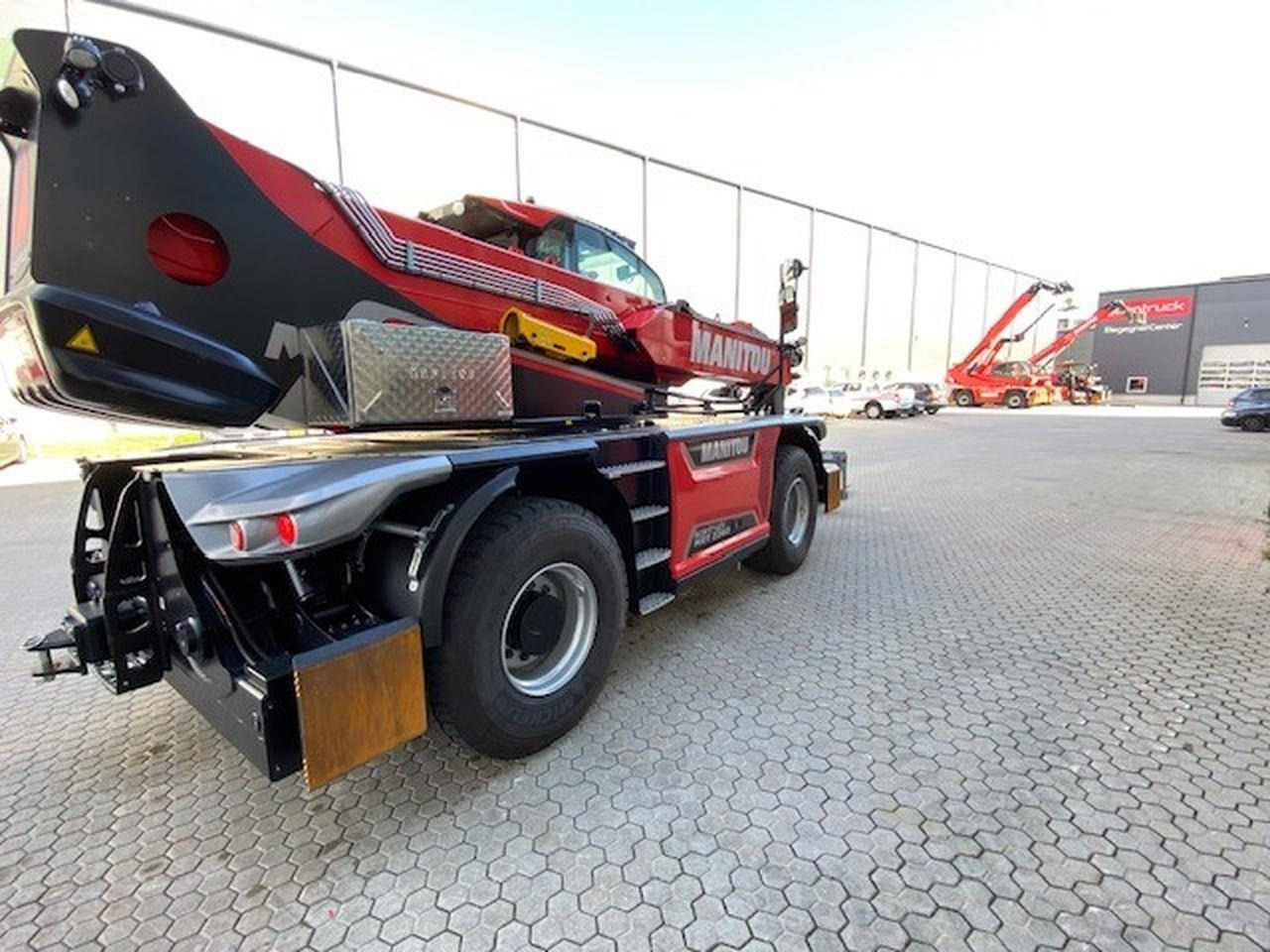 Manitou MRT2260 Vision+ - Telescopic handler: picture 3 Manitou MRT2260 Vision+ - Telescopic handler: picture 3