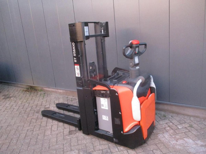 Toyota SPE200D - Pallet truck: picture 3 Toyota SPE200D - Pallet truck: picture 3