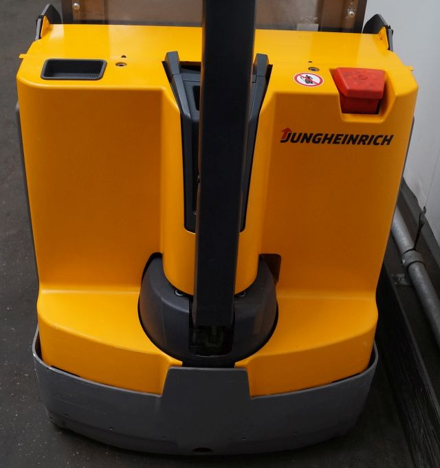 Jungheinrich EJD118 - Stacker: picture 3 Jungheinrich EJD118 - Stacker: picture 3